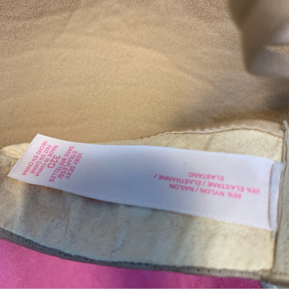 Victoria Secret PINK Bundle 5 T Shirt Variety Bras Wear Everywhere Push Up - Picture 13 of 13